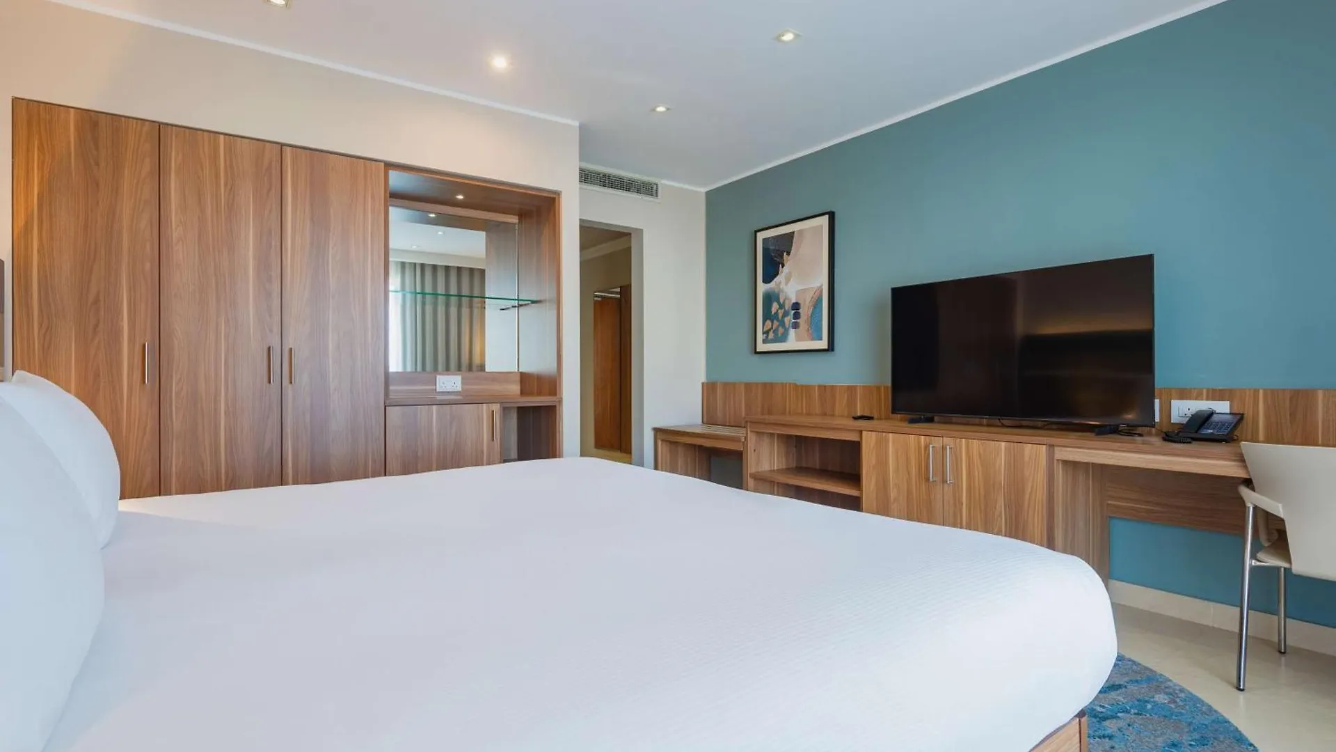 Hilton Malta Hotel Saint Julian's 5*,  Malta